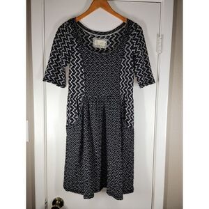 Saturday Sunday Anthropologie Black‎ White Gray Knit Dress Size S Scoop Neck